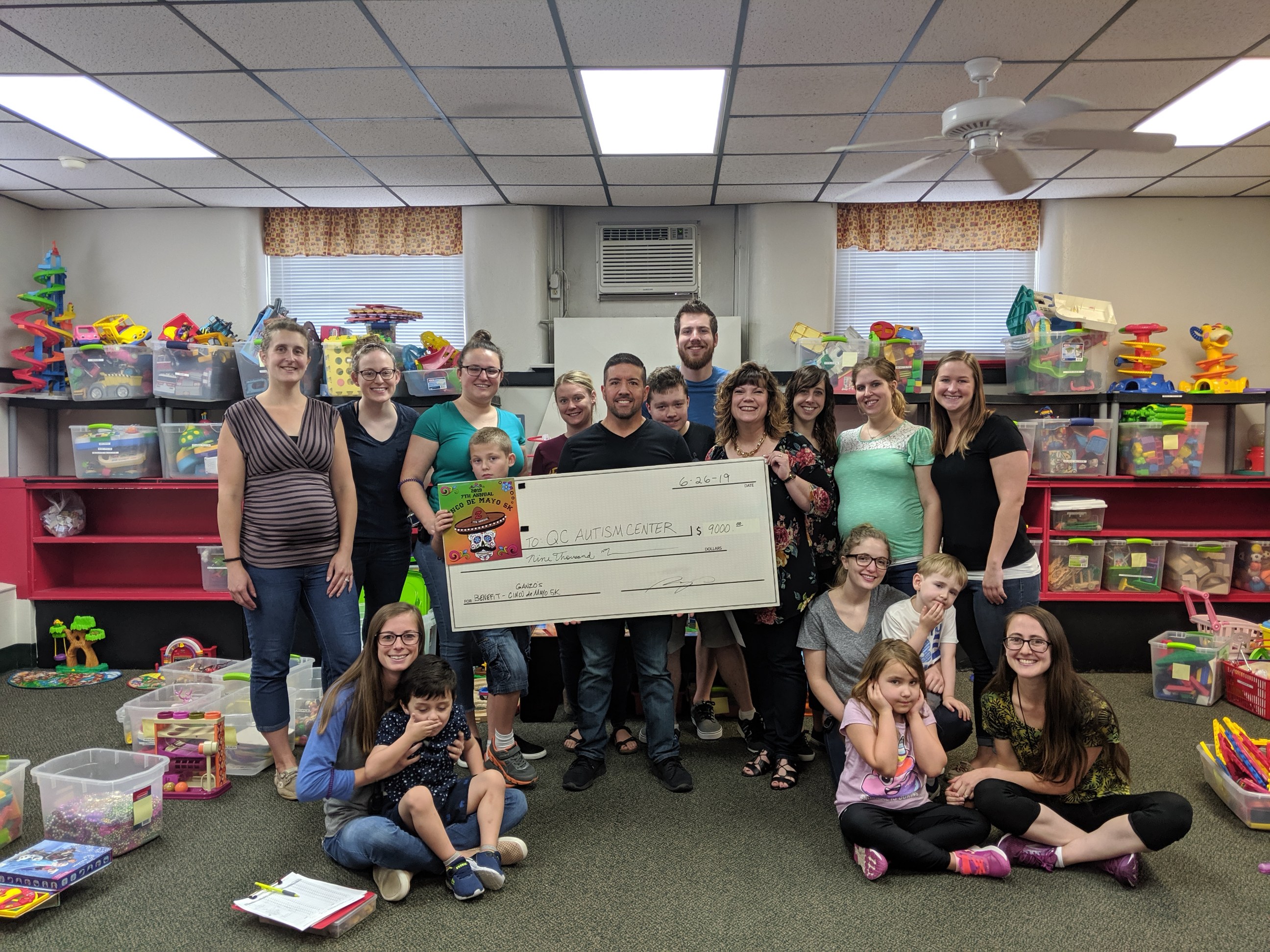 Ganzo’s Donates $9,000 to Local Charity